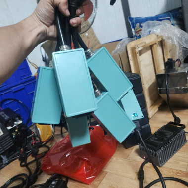 Bộ sạc xe điện chính hãng – Giá tốt, giao nhanh tại TP.HCM